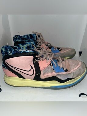 Nike Kyrie Infinity Valentines Day Pink Blue Yellow DH5385-900 Mens 11.5 Shoes